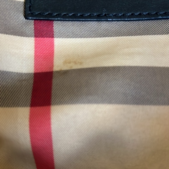 Burberry Vintage Tote EUC - Picture 11 of 16